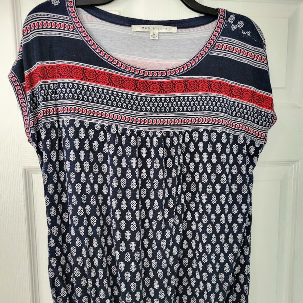 Max Studio top‎ with mixed patterns Size L